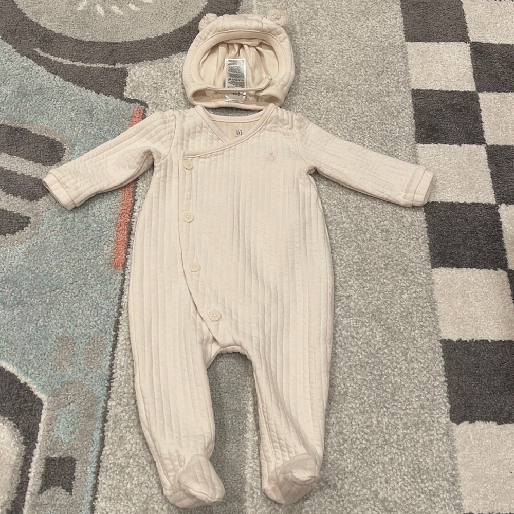 Baby footie set